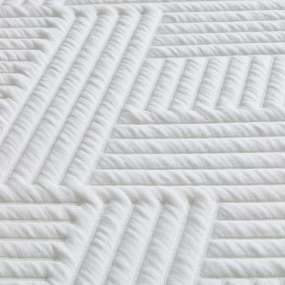 Embark 14" CoolSync™ Mattress detailed view 